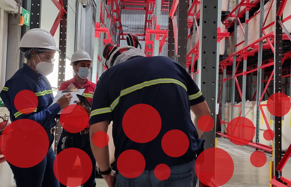 Capacitación técnica de trabajadores en campo - Praind